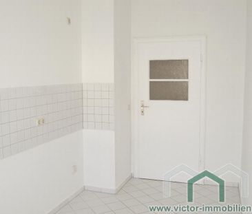 ** Zentrum-Südost - 2-Zimmer-Whg. mit Loggia und Tageslichtbad ** - Photo 4