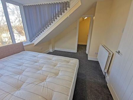 2 bedroom maisonette to rent - Photo 5