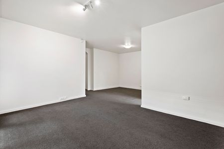 2/146 Riversdale Road, Hawthorn VIC 3122 - Apartment For Rent | Domain - Photo 3