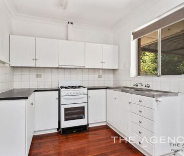 3 Bedroom 1 Bathroom House in Gosnells - Photo 4