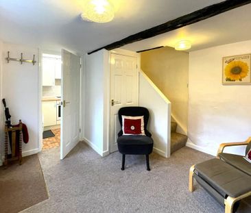 1 bedroom semi-detached house to rent - Photo 1