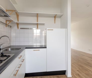 Te huur: Appartement Meerdervoortstraat 119 A 02 in Rotterdam - Photo 1