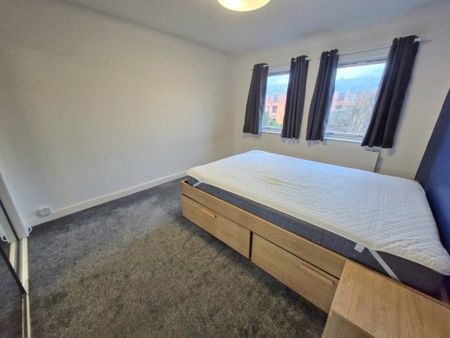 Rosevale Street, Partick - Photo 3