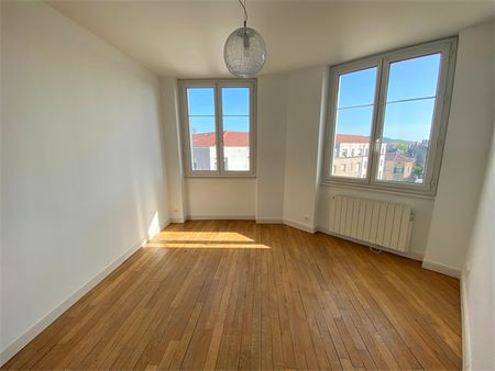 Location Appartement 2 pièces 40m² - Photo 2