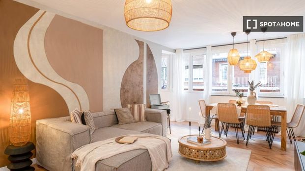 2 room luxury Flat for rent in Madrid, Autonomous Region of Madrid - Photo 1