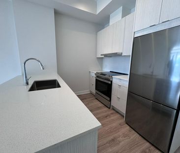 For Lease - 4130 Parkside Village Drive Unit# 308, Mississauga, Ont... - Photo 6