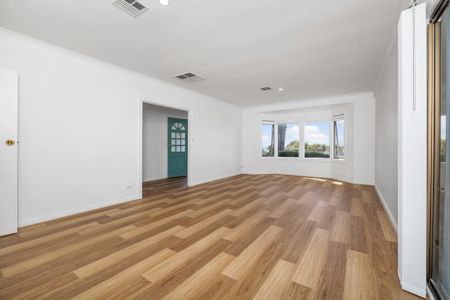 235 Lady Gowrie Drive, Largs North SA 5016 - House For Rent | Domain - Photo 2