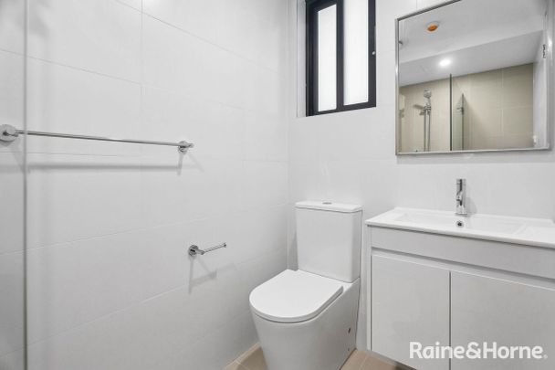 Modern Spacious Studio Apartment - Moments to UNSW and Anzac Parade - Photo 1