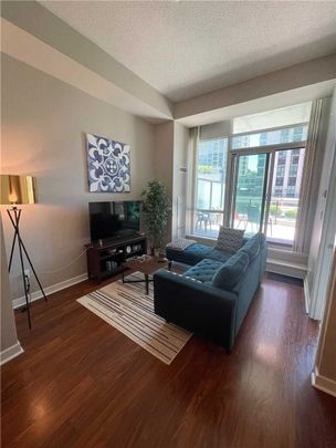 For Lease - 33 Bay Street Unit# 212, Toronto, Ontario - Photo 1