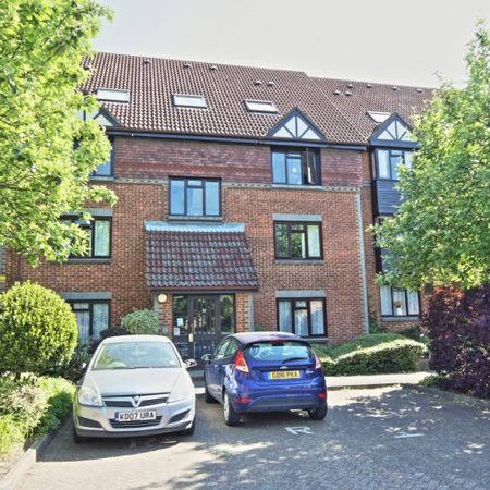 Oriental Road, Woking - Photo 4