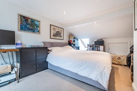 3 bedroom terraced house to rent - Photo 4