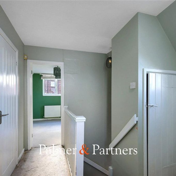 2 bedroom detached house to rent - Photo 1