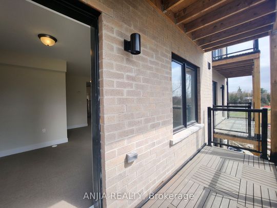 For Lease - 104 Credit Lane, Richmond Hill, Ontario - Photo 1