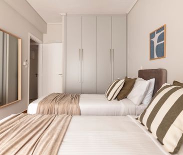 Chalandri Bright 2BR Apartment - Photo 4