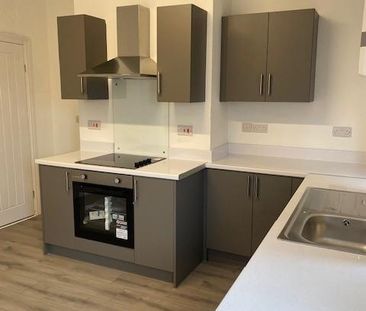 2 bedroom terraced house to rent - Photo 6