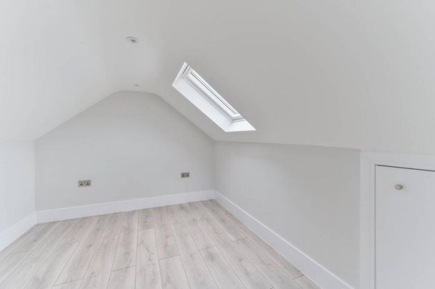 3 bedroom flat to rent - Photo 1