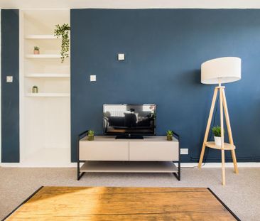 2 bedroom flat to rent - Photo 4