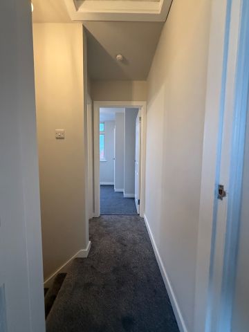 3 Bed Terraced House, Springfield Road, AB15 - Photo 4