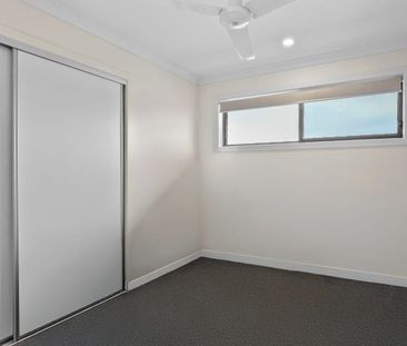 2/82 Lamington Drive, Redbank Plains, Qld 4301 - Photo 2