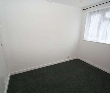 Durrington Gardens, Worthing, BN12 - Photo 4