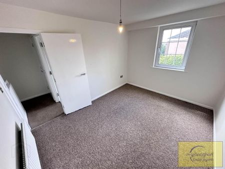 12 Fortwilliam Grange, Fortwilliam, Belfast, BT15 4AU - Photo 3