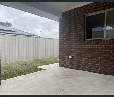 Brand New 3-Bedroom Home - Leneva - Photo 6