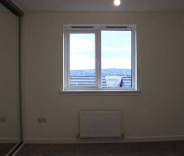2 bed terraced house for rent in Fernieside - Photo 3
