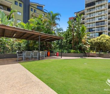 Unfurnished 1 Bedroom with City Views - Photo 6