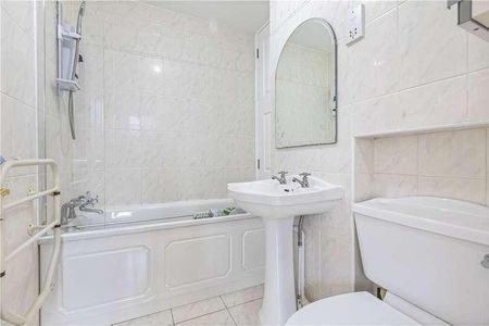 Giltspur Street, London, EC1A - Photo 2