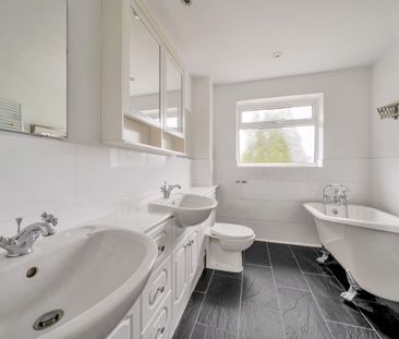 5 bedroom detached house to rent - Photo 6