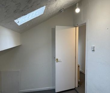 1 Bed Flat, Mexborough Avenue, LS7 - Photo 6