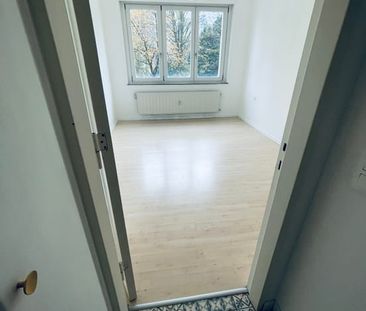Appartement te huur - Foto 1