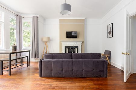 Park Road North - Photo 2