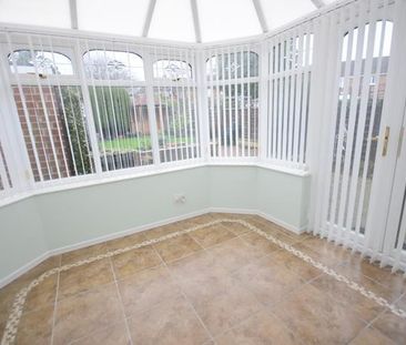 2 bedroom semi-detached house to rent - Photo 3