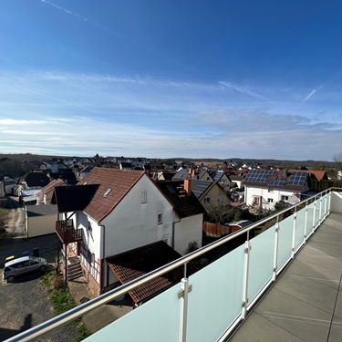 NEUBAU-Erstbezug Luxus-Maisonette Wohnung mit 2 Balkonen - Photo 1