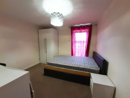 Apartment to rent on - Photo 5