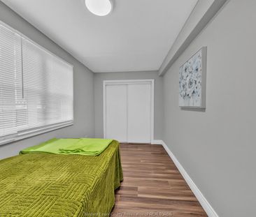 For Lease - 677 Marentette Unit# MAIN, Windsor, Ontario - Photo 1