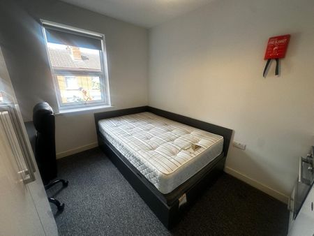 Studio Flat, Villiers St, CV2 - Photo 2