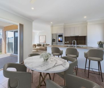 10 Josephine Street, Boyne Island, Qld 4680 - Photo 6