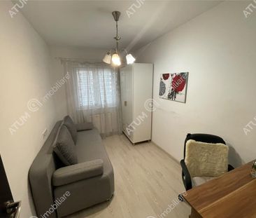 De inchiriat apartament cu 3 camere decomandate si balcon in zona centrala a orasului Sibiu - Photo 5