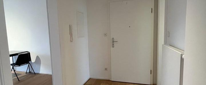 Studio-WHG (möbliert) mit Stadtblick - Photo 1