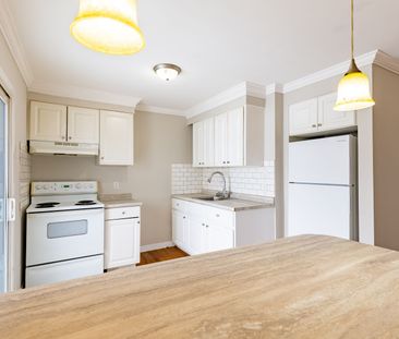 For Lease - 209 Oxford Street Unit# 2, Orillia, Ontario - Photo 5