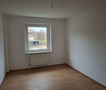 Tolle 3-Raum-Wohnung mit Balkon in schöner Lage - Photo 1