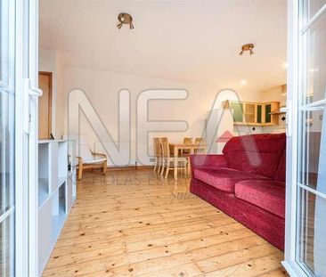 St. Johns Hill, Reading, Berkshire, RG1 - Photo 4