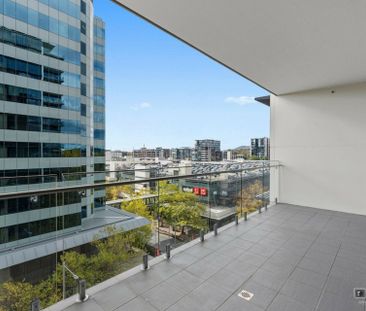 704/240 Bunda Street, City ACT, Belconnen - Photo 2