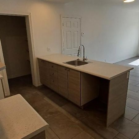 3 1/2 (disponible maintenant), 336, St-Viateur, Joliette - Photo 3