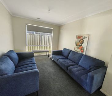 40 Bassett Drive, Strathfieldsaye - Photo 6