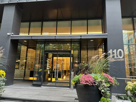 For Lease - 110 Charles Street Unit# 2305, Toronto, Ontario - Photo 3
