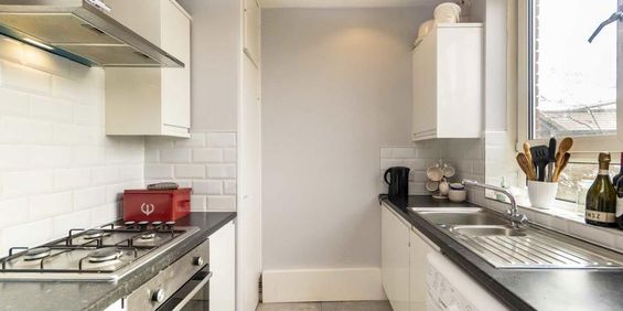 Studio to rent - Photo 3