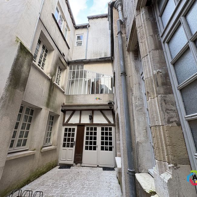 Appartement - 1 pièce - 31 m² - Orléans - Photo 1